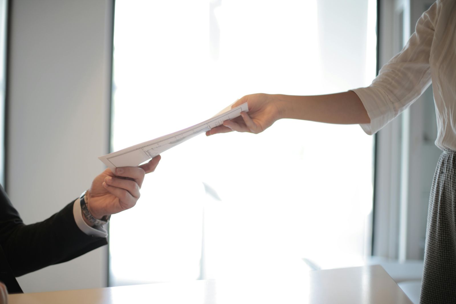 hand shake